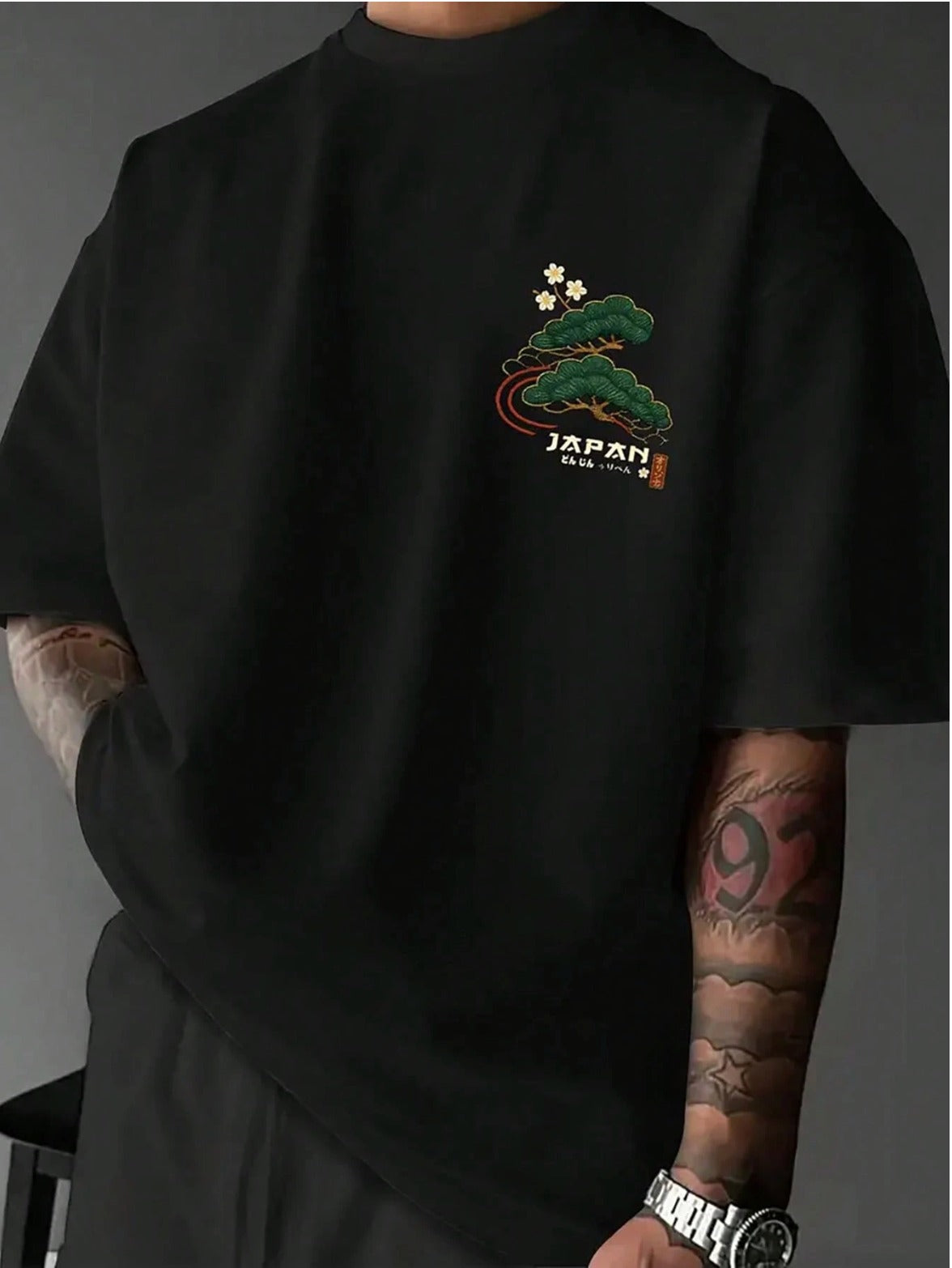 CAMISETA HOMBRE JAPAN COLOR NEGRO